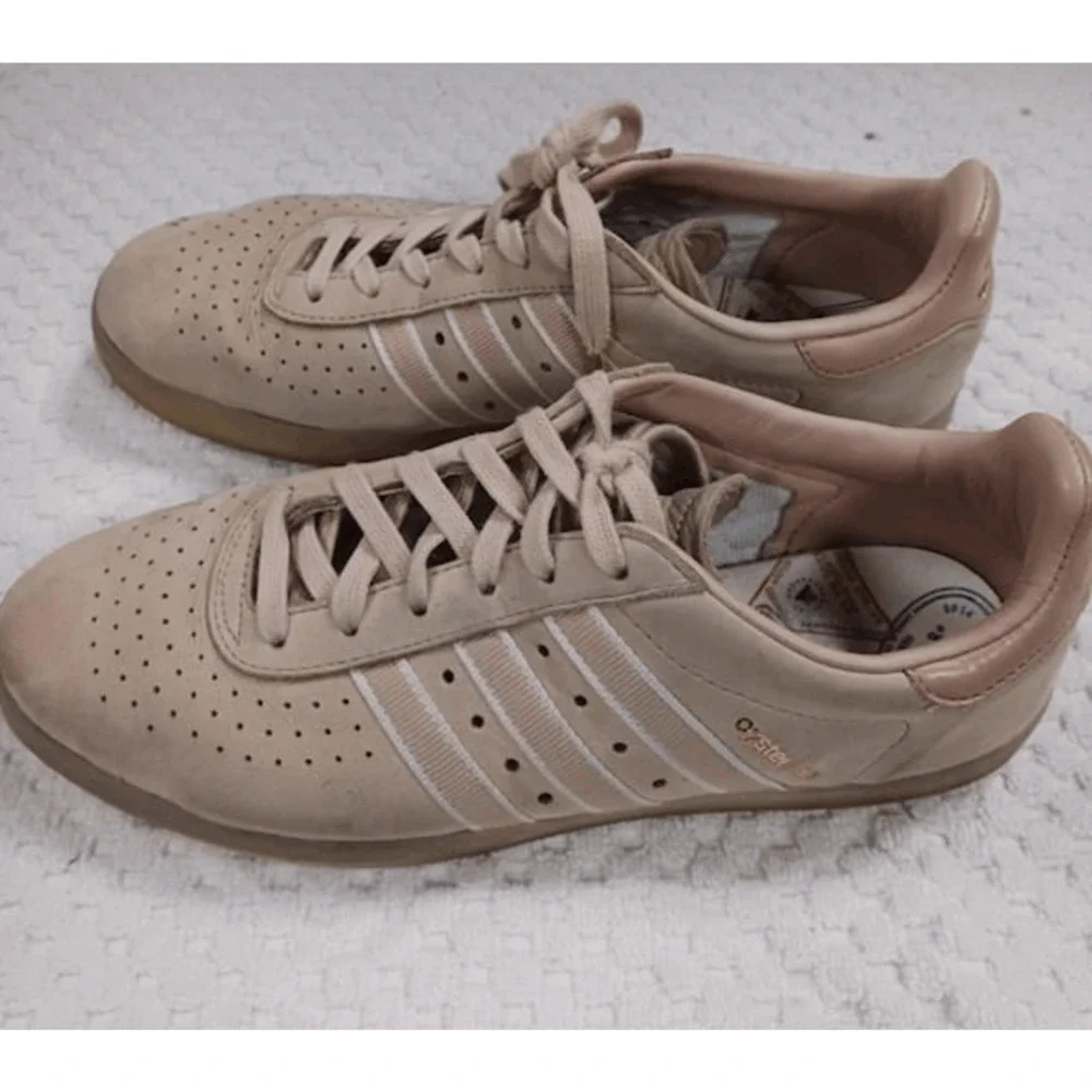 adidas 350 Oyster Holdings Ash Pearl Style DB1976 men’s Size 9, MSRP $130